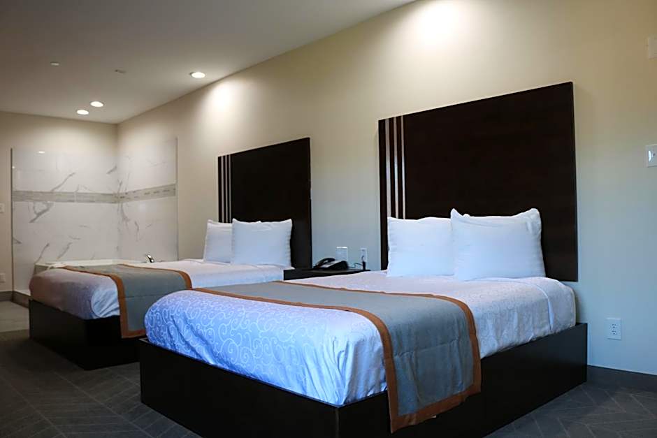 Scottish Inn & Suites - IAH Airport