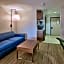 Holiday Inn Express & Suites Portales By IHG