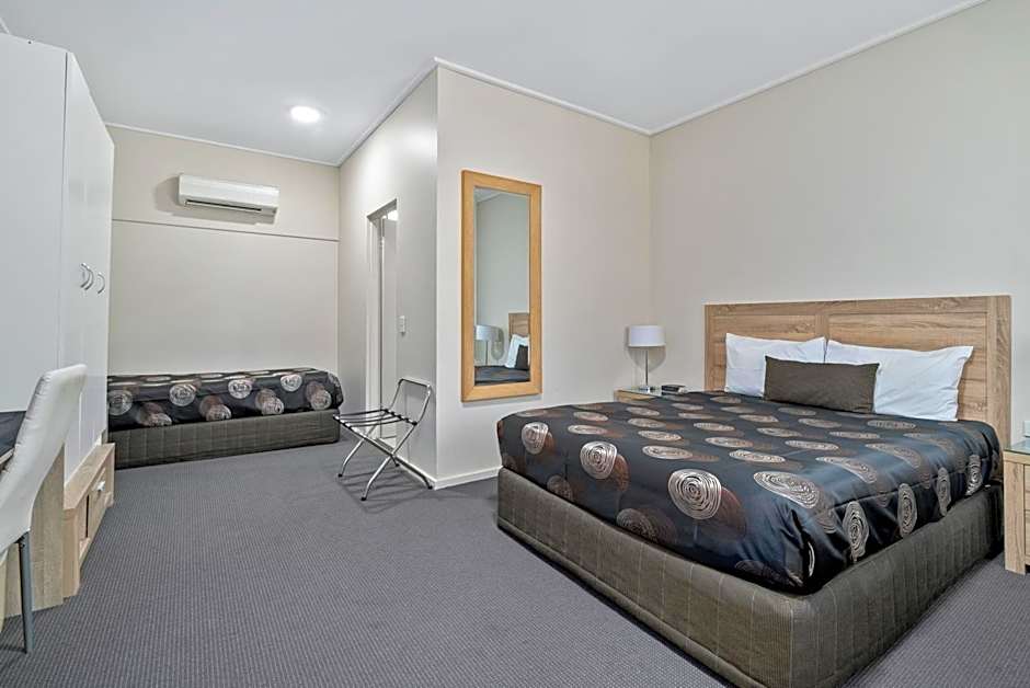 Sherbourne Terrace Hotel