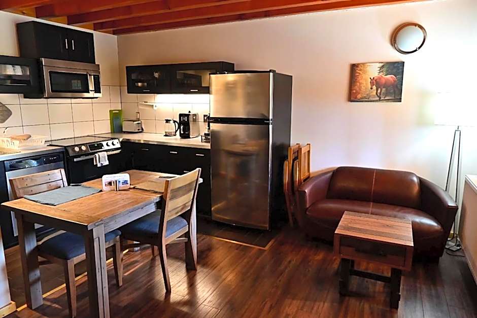 Red Cariboo Apartments