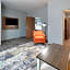 La Quinta Inn & Suites by Wyndham Jacksonville TX
