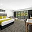 Palm Court Motor Inn