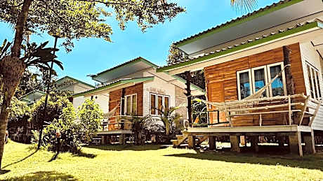 Suan Maprao Ko Kut Resort