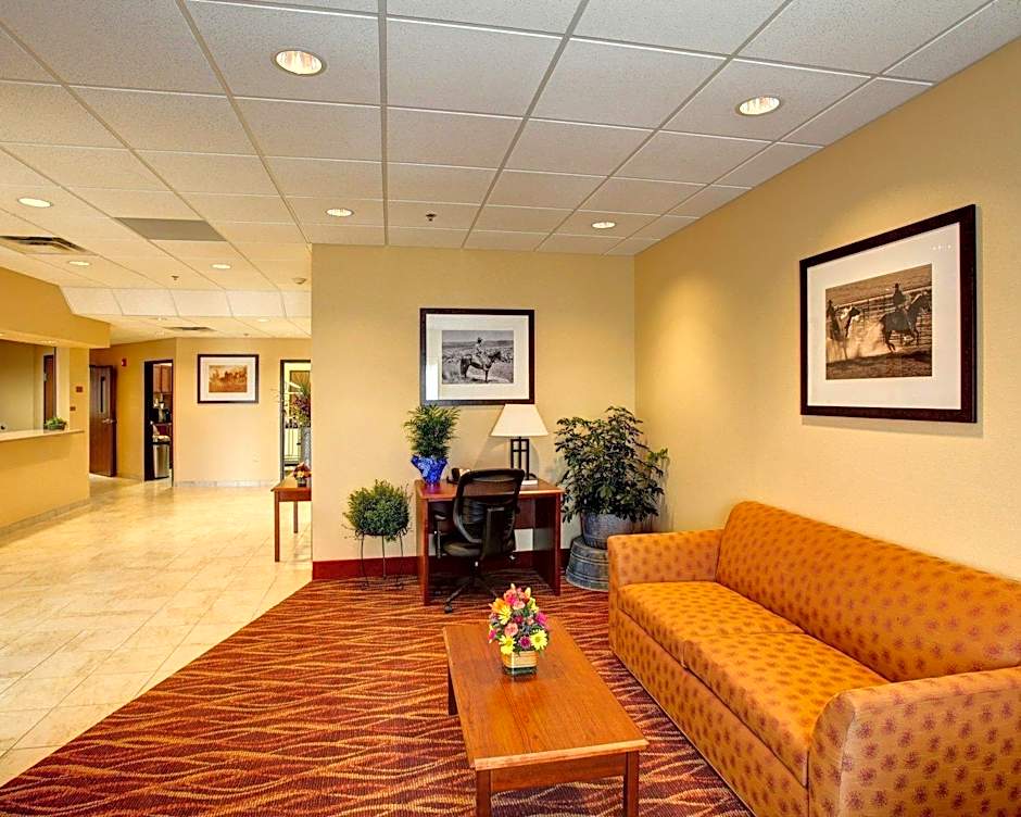 Rodeway Inn & Suites Phillipsburg