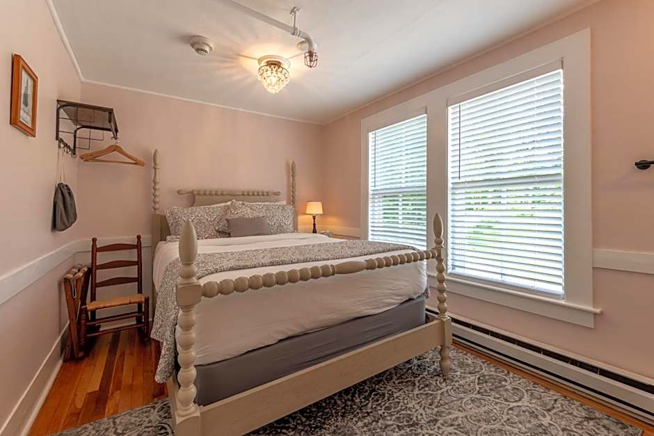 Cranmore Mountain Lodge Bed & Breakfast