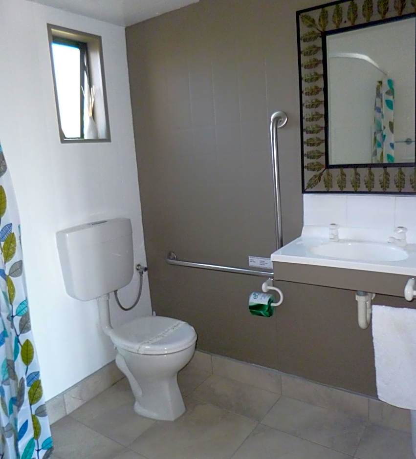 Opua Boutique Seaview Motel