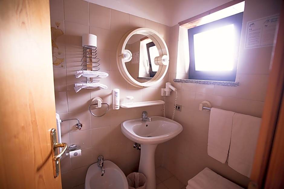 Albergo Dimaro Wellness Hotel