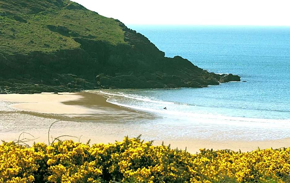 Castlemead Country House By The Sea