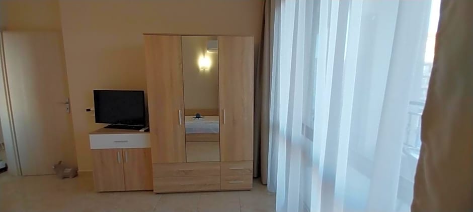 Sea Dreams Apartment