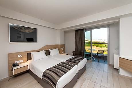 Superior Room with Inland View