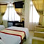 Canary Hue Hotel