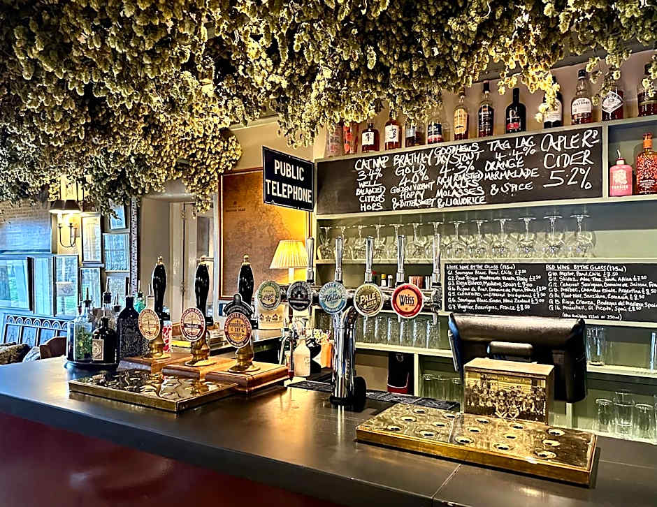 The Drunken Duck Inn