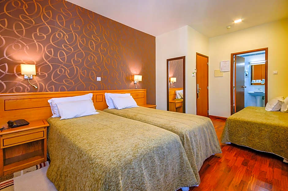 Avenida Park Residence