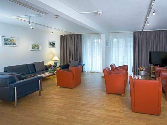 Apart-Hotel Zurich Airport