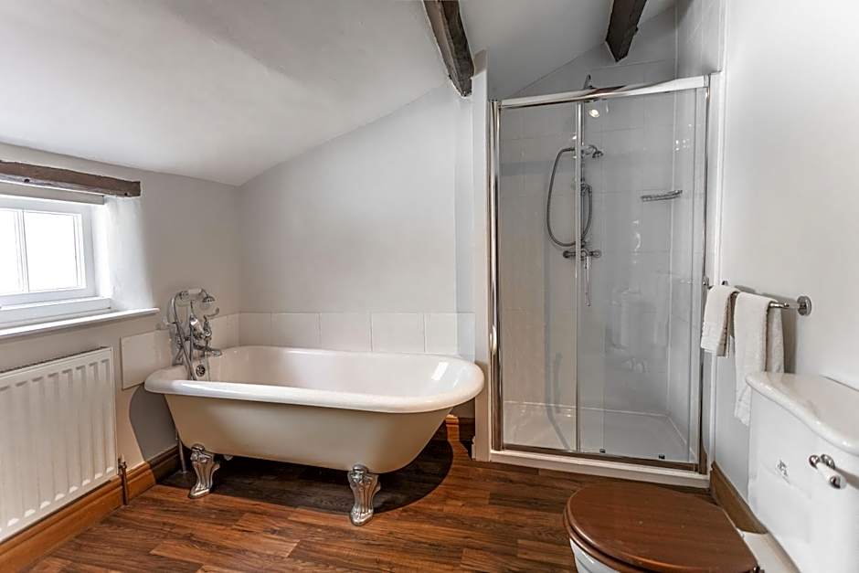 The Green Dragon at Hardraw