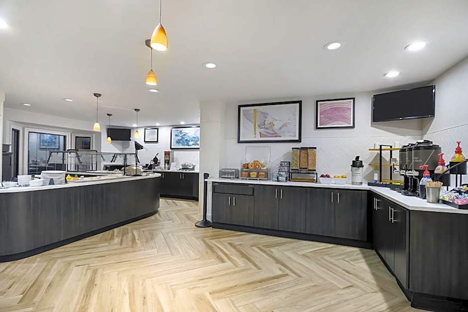 Staybridge Suites Toledo/Maumee By IHG