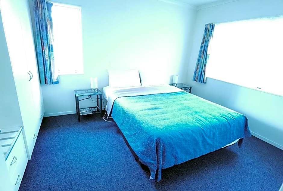 Harringtons Motor Lodge