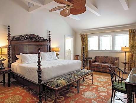 Carriage House