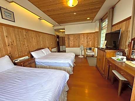 Quadruple Room with Balcony