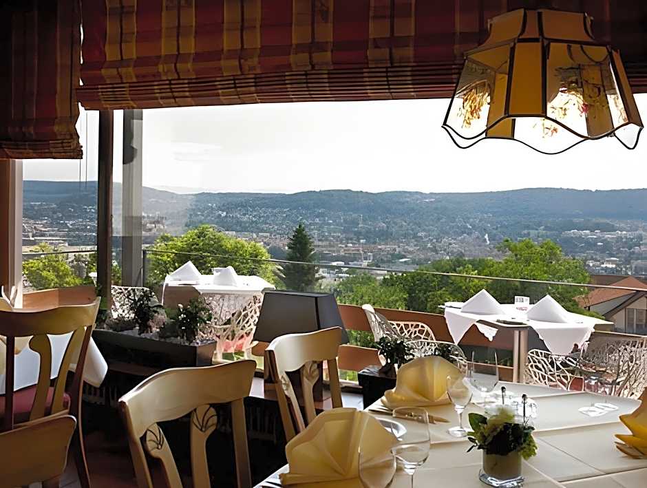 Restaurant-Hotel Maien