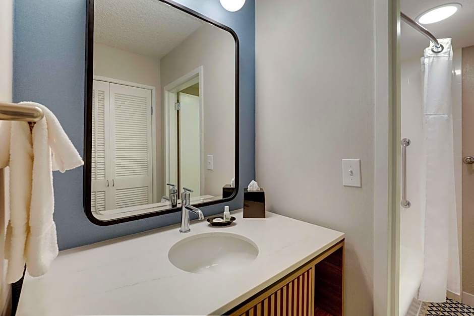 Sonesta Select Scottsdale at Mayo Clinic Campus