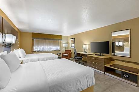 Queen Room with Two Queen Beds - Disability Access