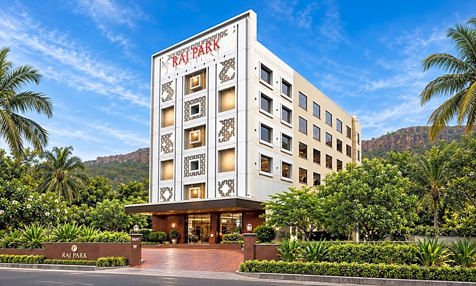 Raj Park - Hill View