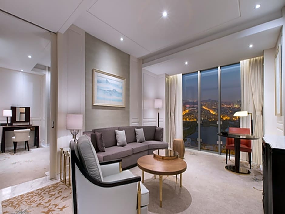 Sheraton Qingdao Licang Hotel