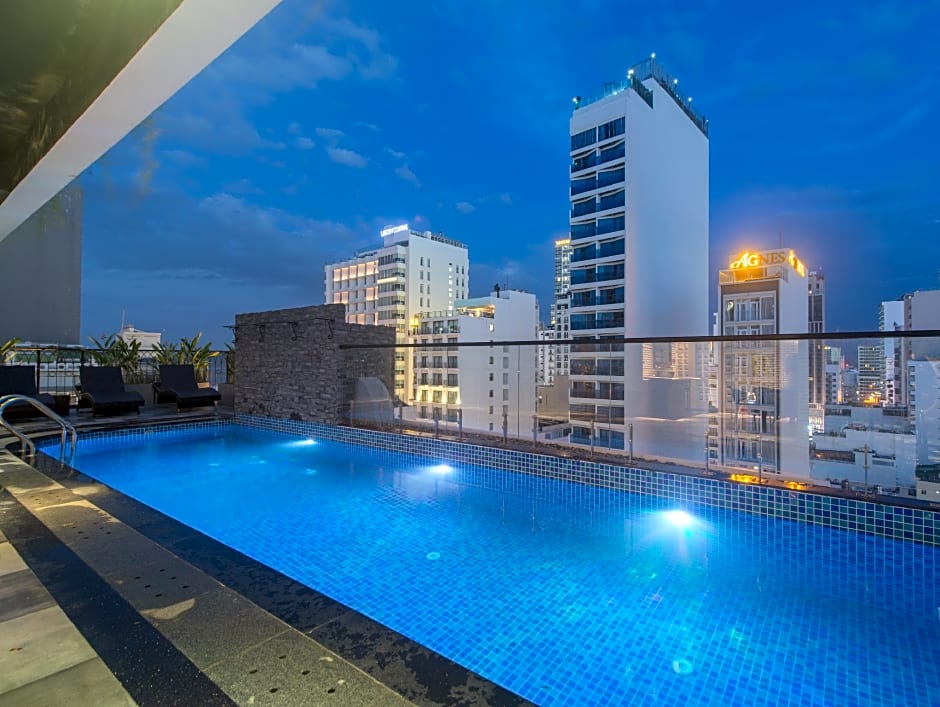 Aaron Boutique Hotel