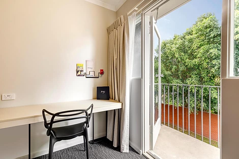 Nightcap at Findon Hotel