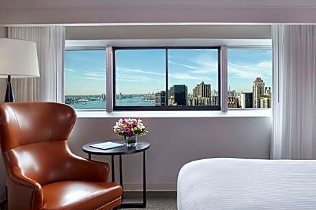 Room with Two Twin Beds - City View