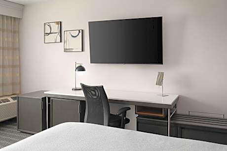 King Room with Sofa Bed - Non-Smoking