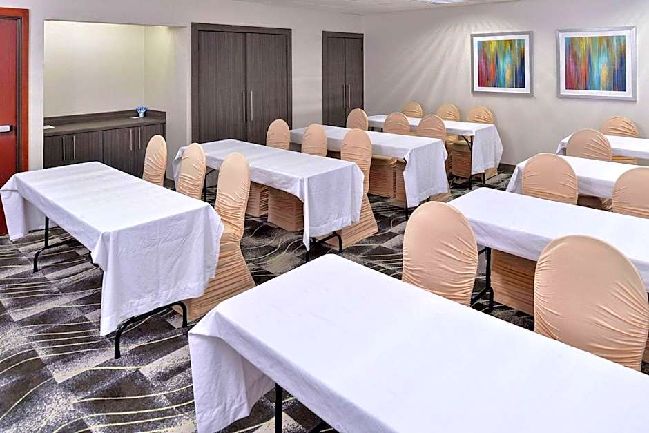 Comfort Inn & Suites Frisco - Plano