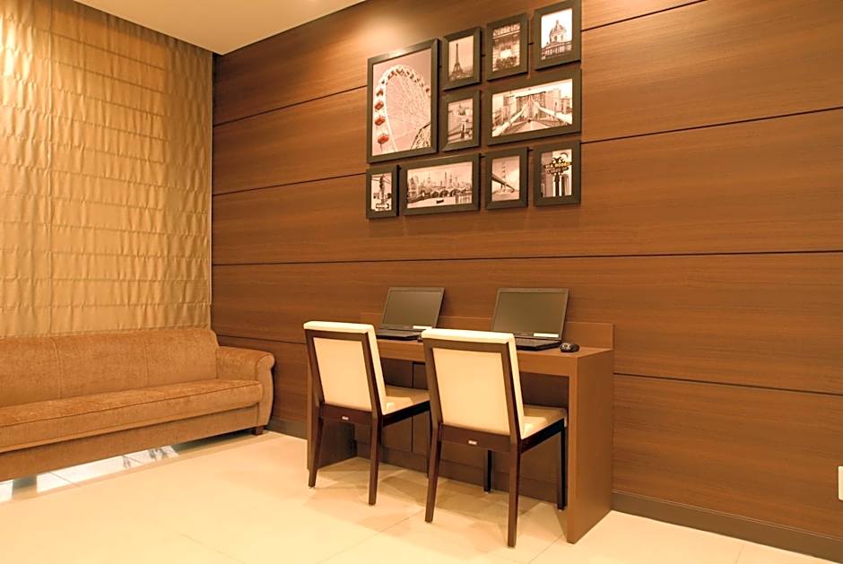 AB Hotel Fukaya