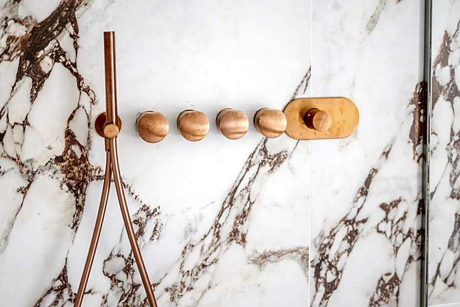 Diamond Deluxe Hotel - Adults Only