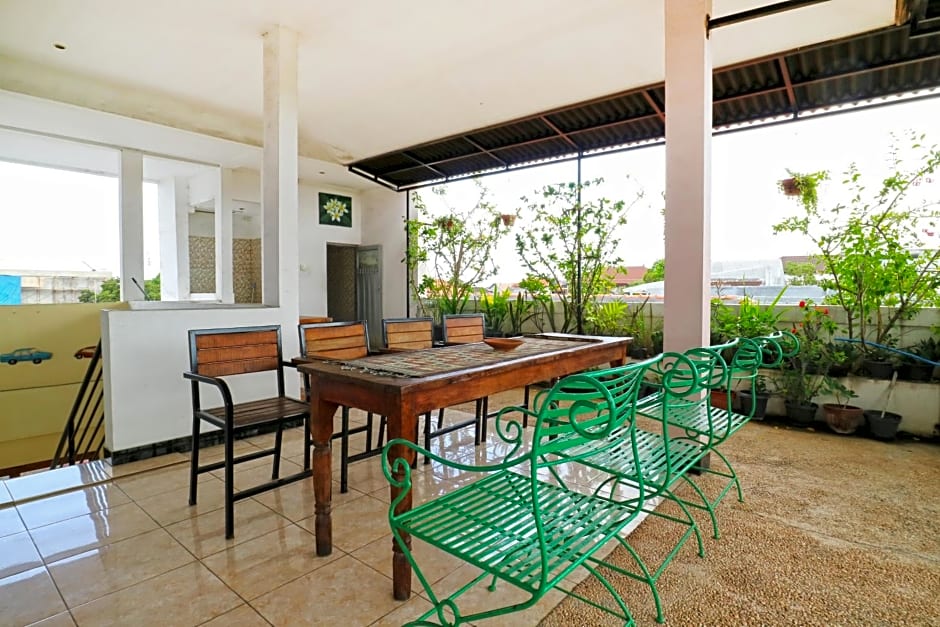 Kuta Bed & Breakfast Plus