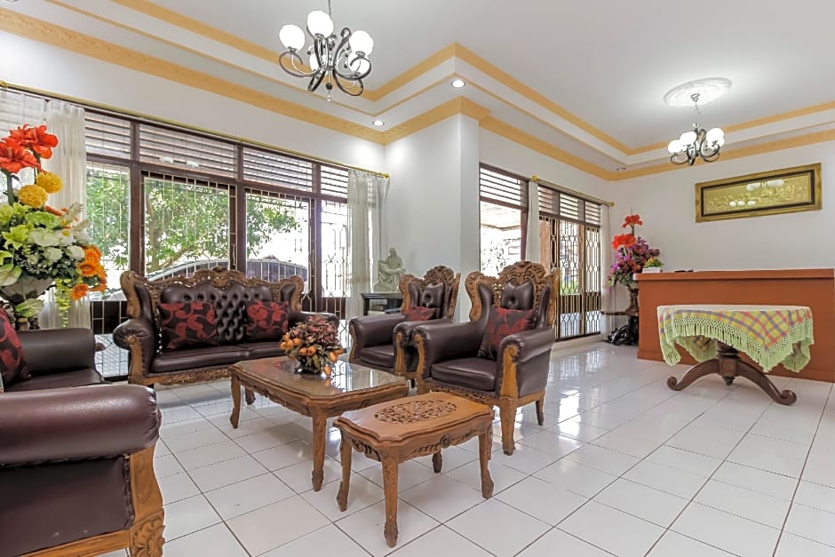 RedDoorz near Sam Ratulangi Airport Manado