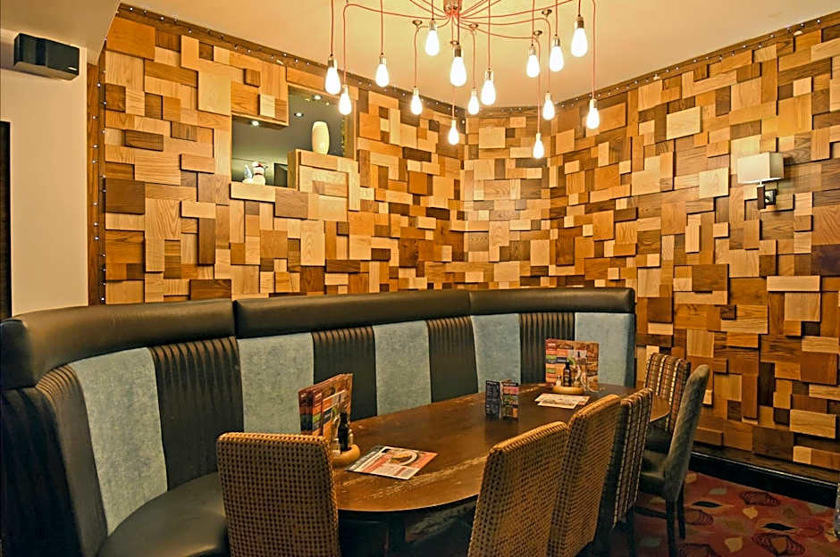 Royal Oak by Greene King inns