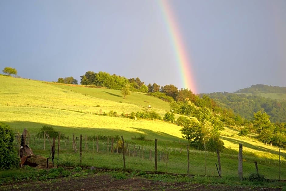 studio indépendant dans maison à la campagne