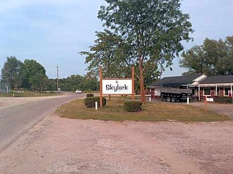 Skylark Motel by OYO