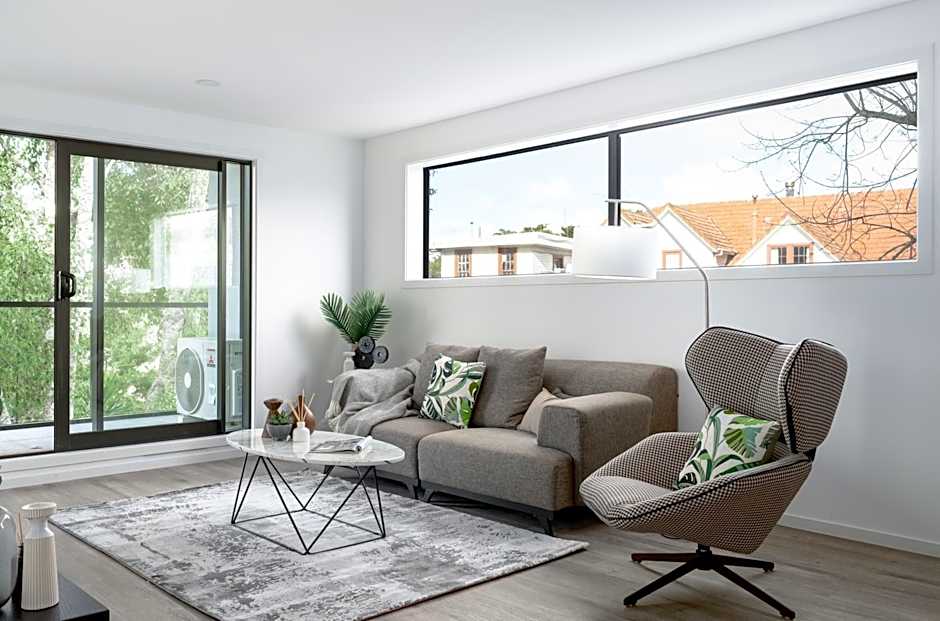 Sunrise Garden Suites