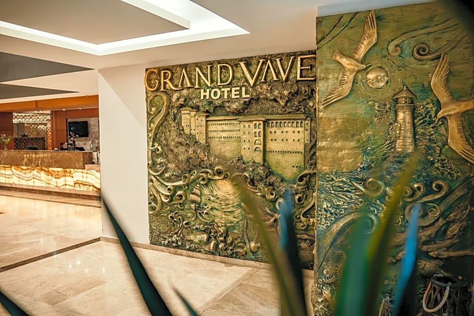 Grand Vaves Hotel