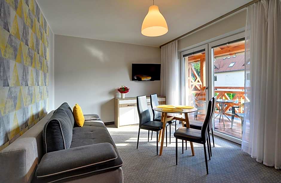 Photo 1 of 4 of Deluxe Apartment