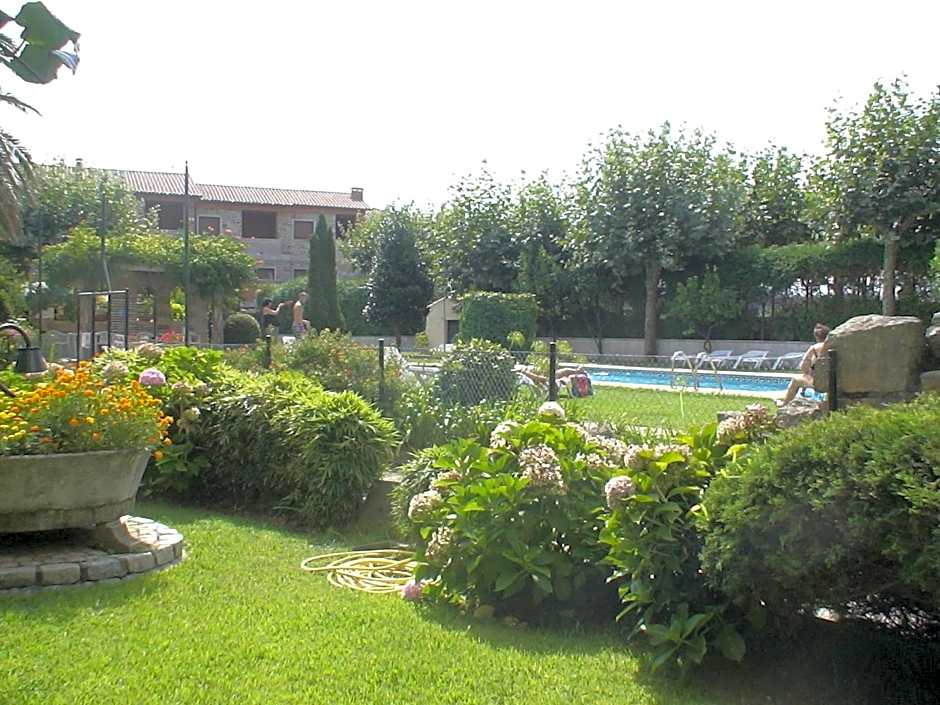 Apartamentos Revo Salinas 3000