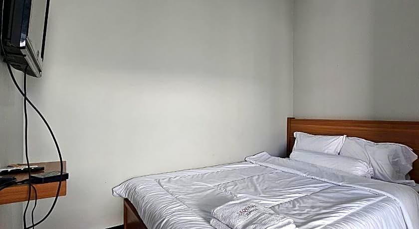 Guest House Saqeena Syariah near Blitar Park RedPartner