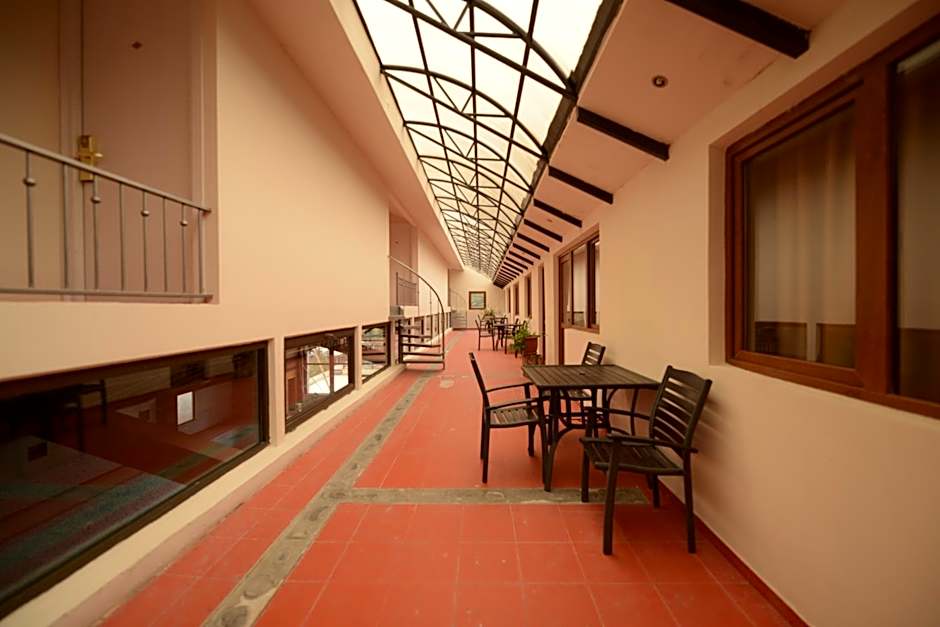 Kopala Tskneti Hotel