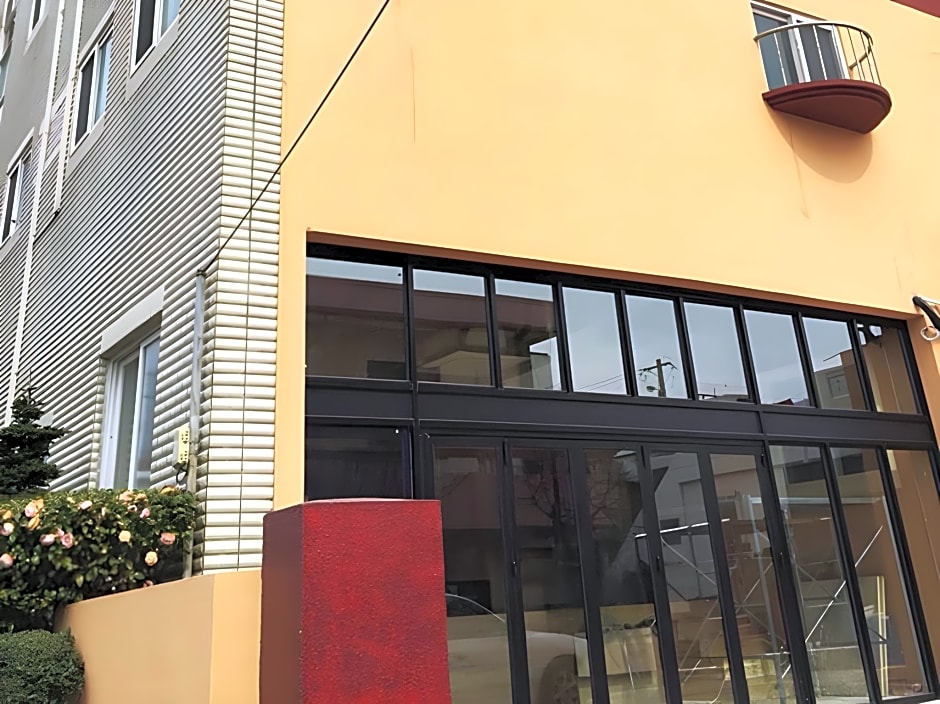 Maro Hostel