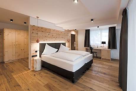 Suite with Sauna