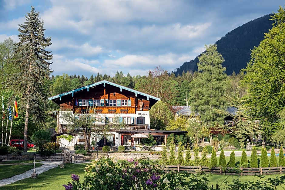 Stoll's Hotel Alpina