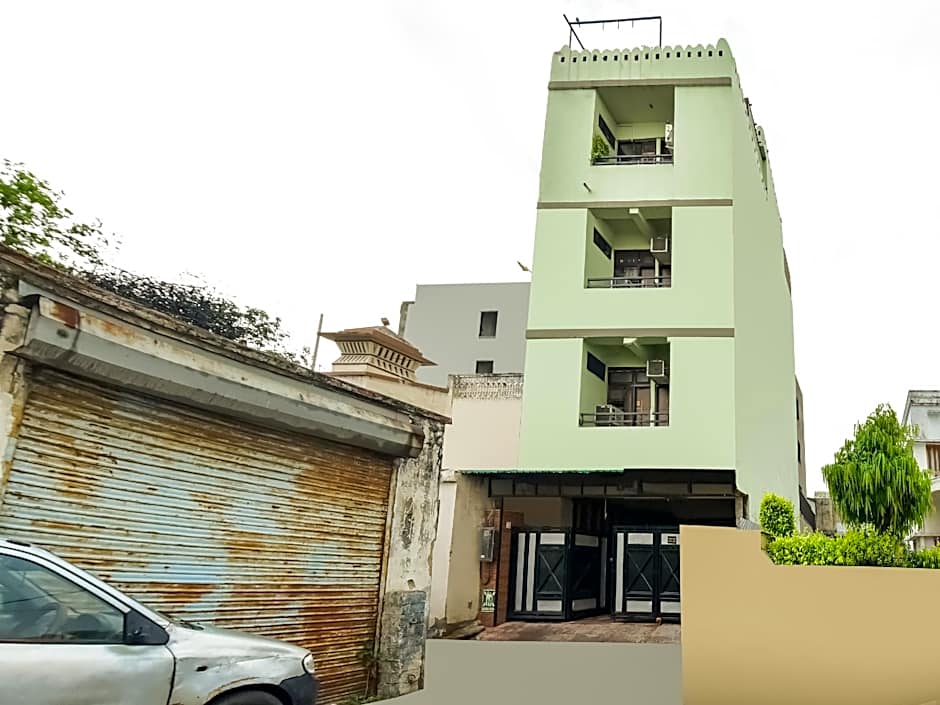 Rmg Stays by OYO Rooms – Ajmer, GA